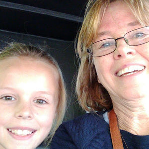 Meet your Posher, Debbie